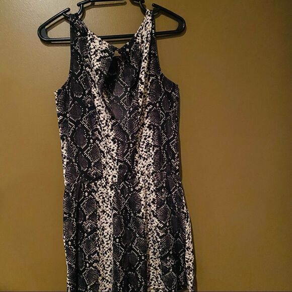 R D Style Snake Skin  Romper - Picture 4 of 9